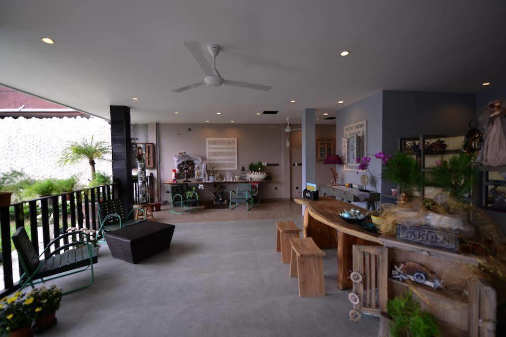Zoe Villa Canggu  Exterior photo